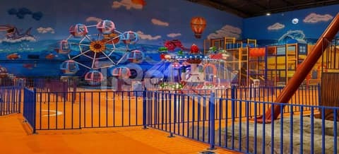 چرخ و فلک کودکان شهربازی رویاتو قم